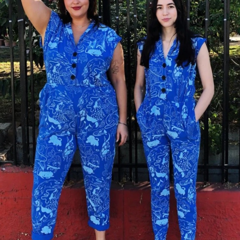 Nooworks Magic Suit in “Dogs” Blue by Eva Stalinski